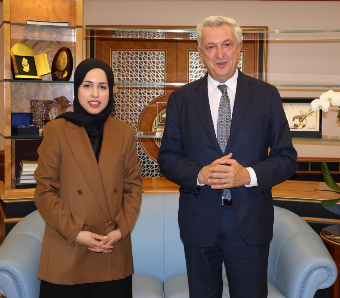 المندوب الدائم لدولة قطر لدى الأمم المتحدة تجتمع مع المفوض السامي للأمم المتحدة لشؤون اللاجئين