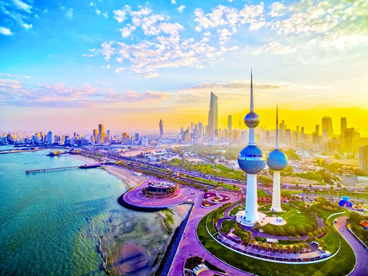 الكويت تواصل التصدي الناجح للهجمات على أراضيها