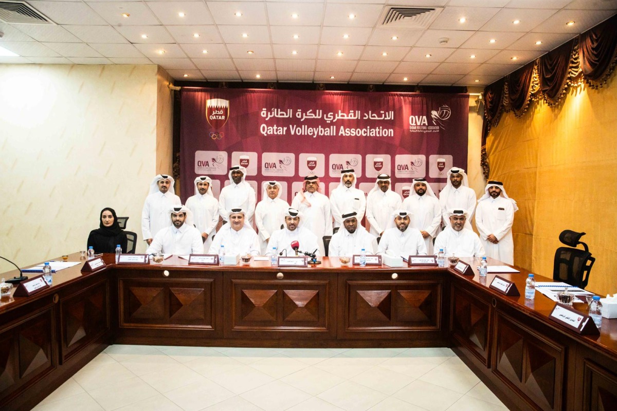 عمومية الطائرة تشيد بإنجازات الموسم.. إنجازات غير مسبوقة للطائرة القطرية