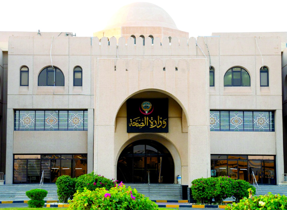 إصابات محدودة بإحدى المناطق السكنية شمال الكويت