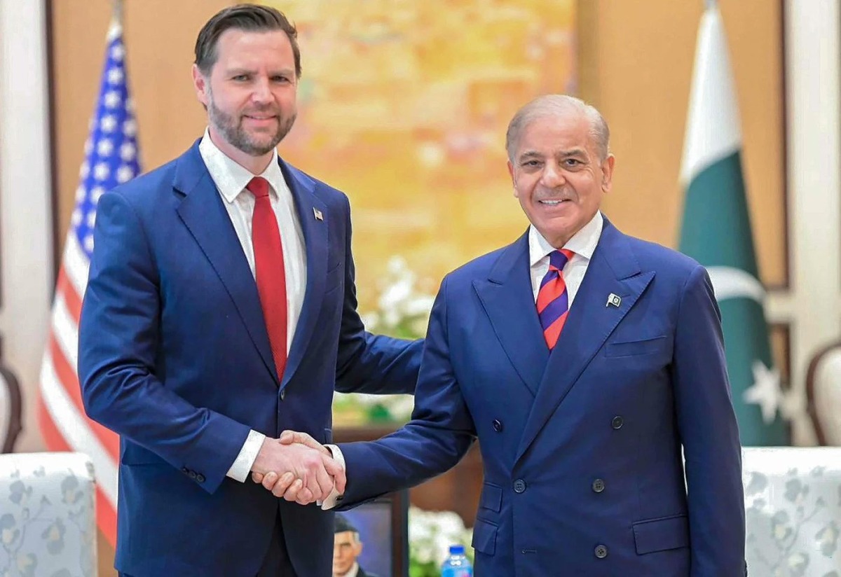 واشنطن وطهران على مائدة مفاوضات إسلام آباد لاحتواء الحرب