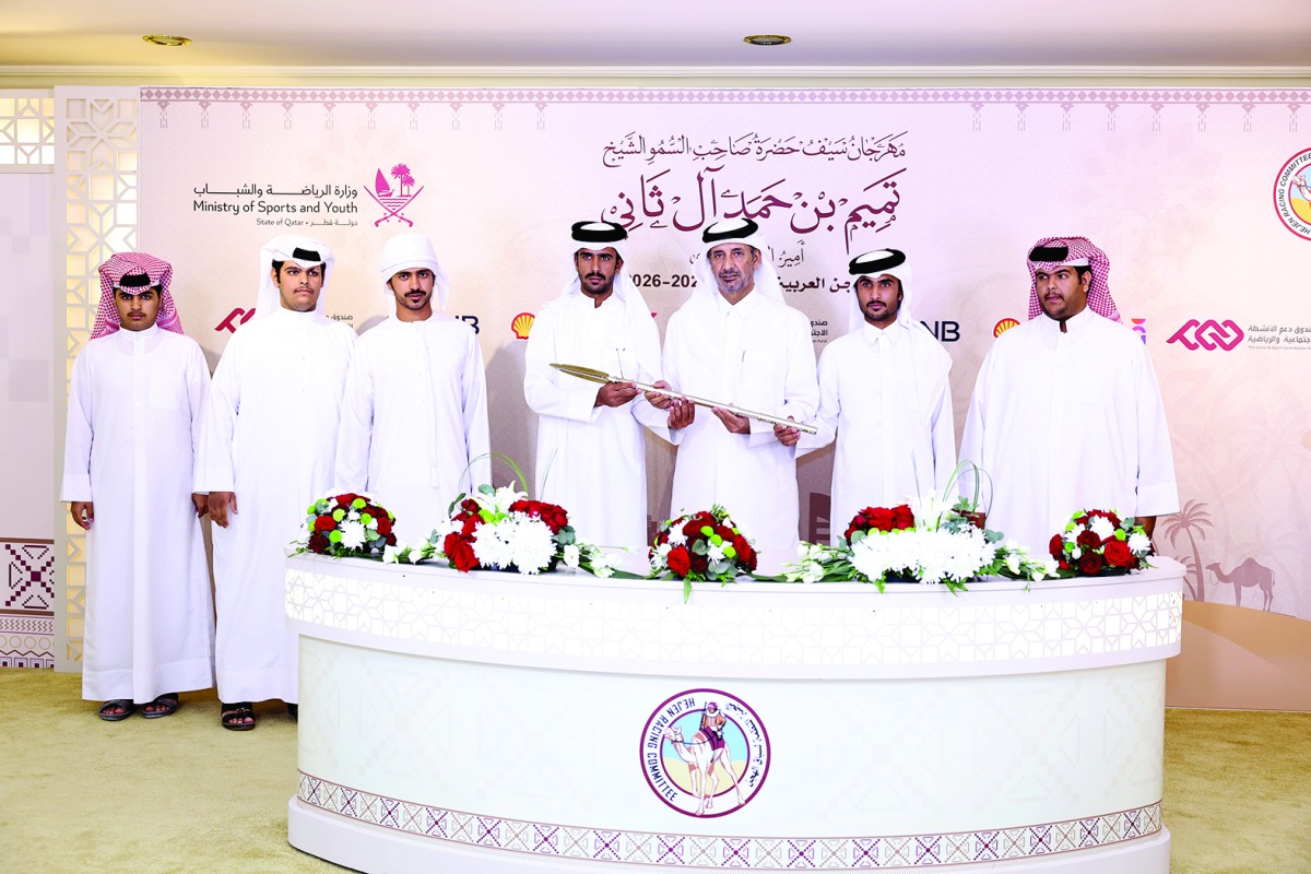 في مهرجان سمو الأمير للهجن.. الأشواط المليونية تشعل ميدان الشحانية