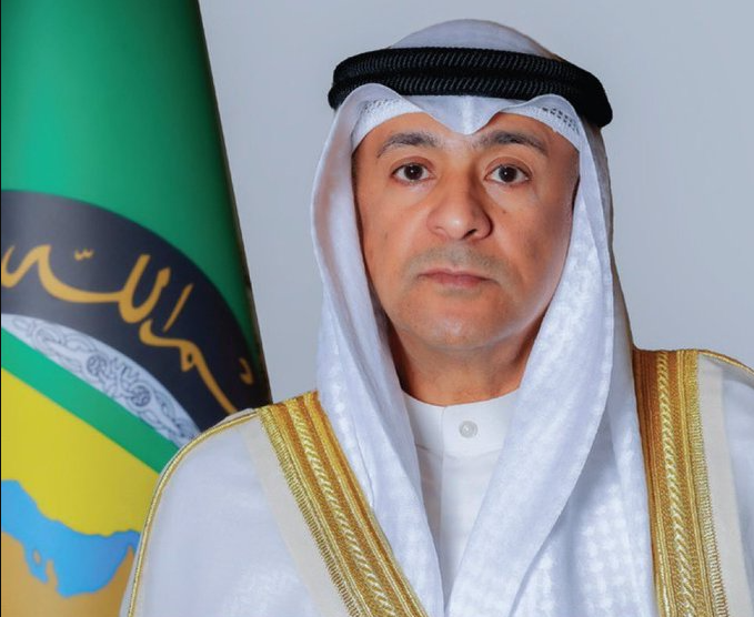 مجلس التعاون يؤكد دعمه للمبادرات الرامية إلى ضمان حرية الملاحة في مضيق "هرمز"