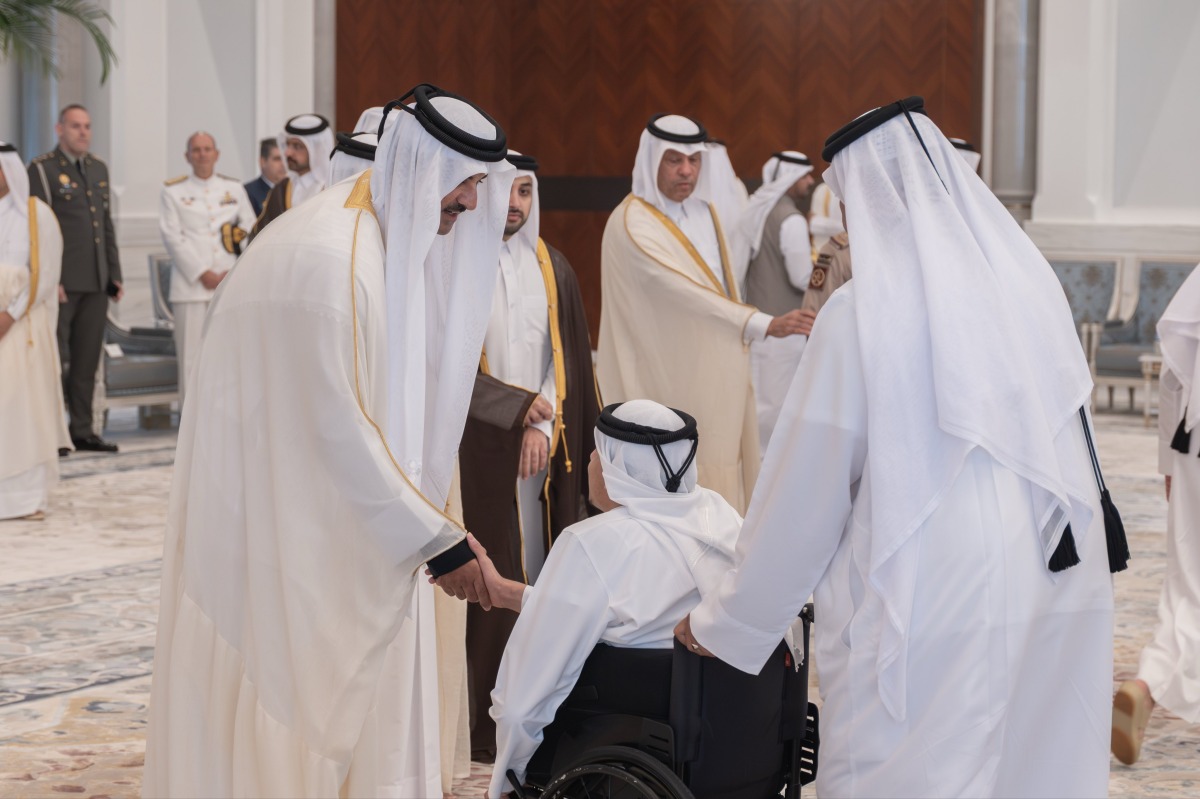 ‫ سمو الأمير يستقبل مزيداً من المعزين في ثالث أيام العزاء بوفاة سمو الأمير الوالد